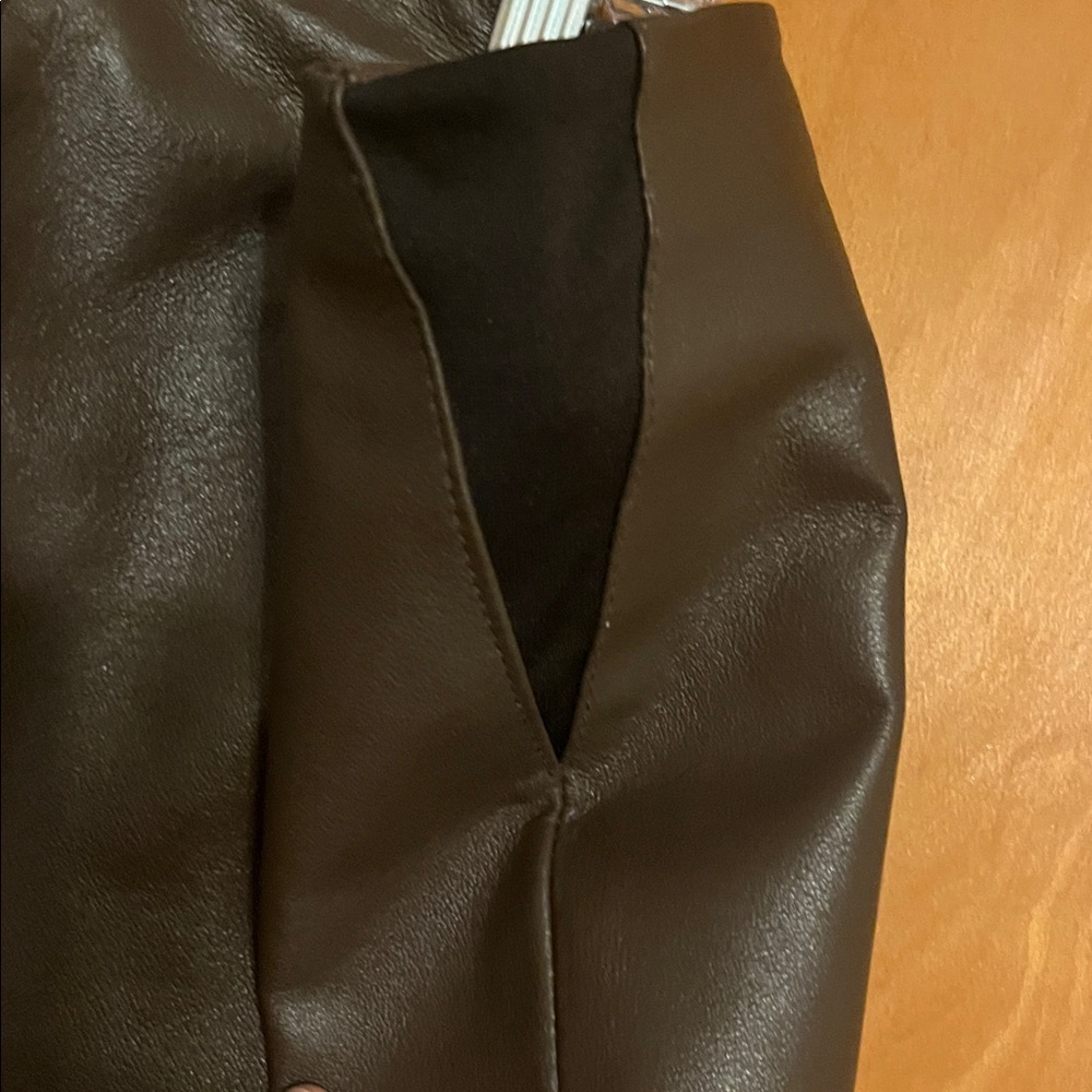 Dialogue Women's Brown Leather Pants - Picture 3 of 4